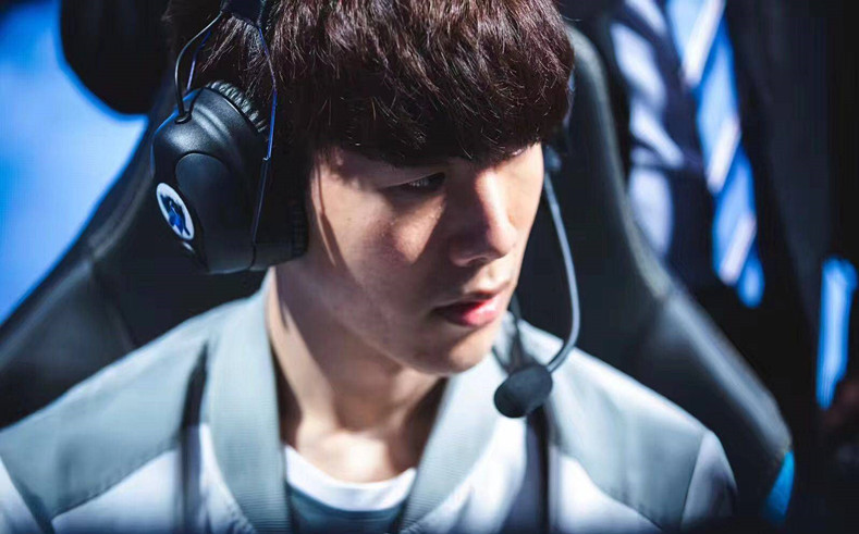 盖地而来 盖地而来